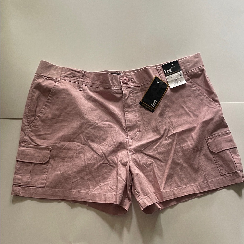 Lee Women's Dusty Pink Cargo Shorts